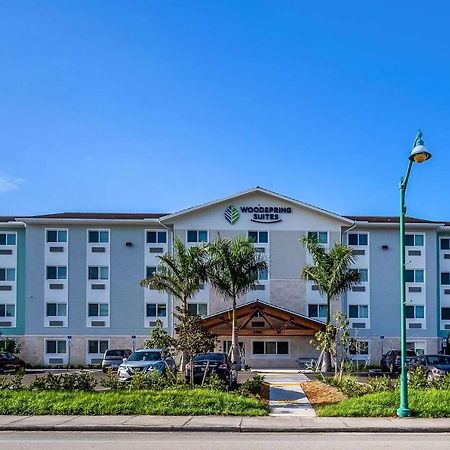 Woodspring Suites Naples West Exterior foto